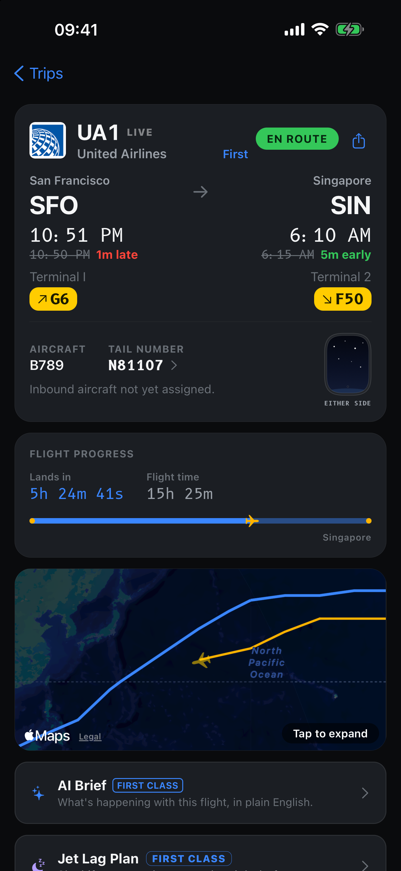 Flight detail for UA1 San Francisco to Singapore, showing gates, a live countdown to landing, the filed route and the path flown.